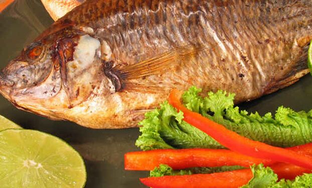 Baked tilapia is the perfect dinner for weight loss according to the principles of the Japanese diet